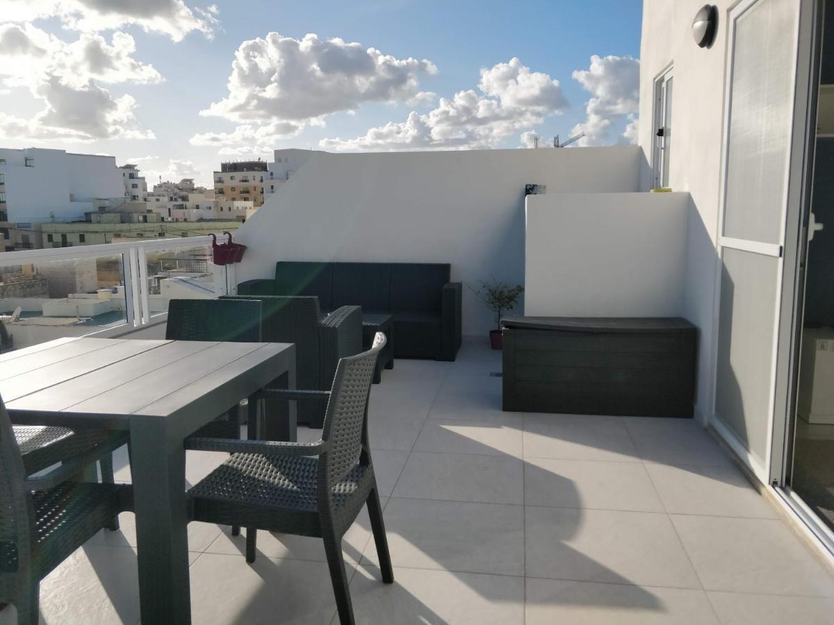 Sea View Penthouse With Large Terrace Irom1-1 Apartment Marsaskala Exterior photo
